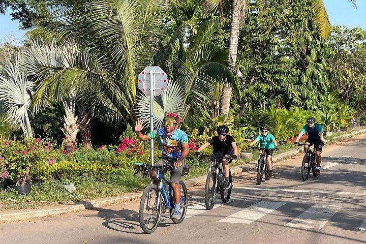 Bici per Angkor Wat, Ta Prohm, Angkor Thom & Banteay Kdei