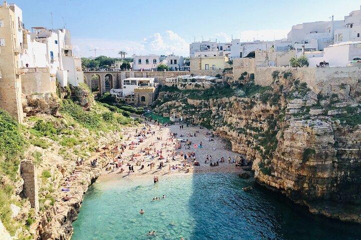 Da Brindisi. Tour di Ostuni, Alberobello e Polignano a Mare