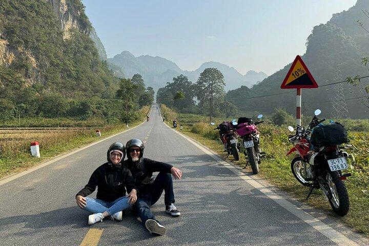Cao Bang Loop : 2 - Day Ban Gioc Waterfall & Local Experiences（カオバンループ：2日バンジョック滝＆ローカル体験）