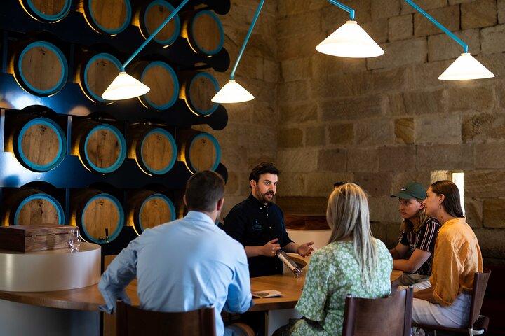 Excursão Lark Distillery