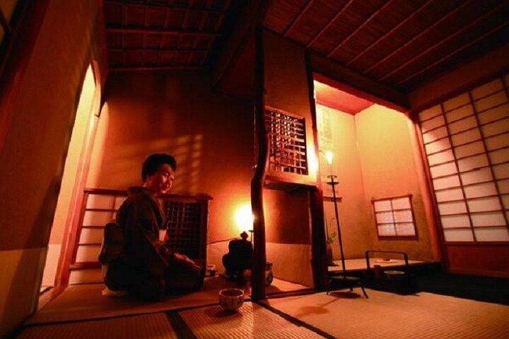 Tour pomeridiano e notturno di Kyoto con cena tradizionale giapponese