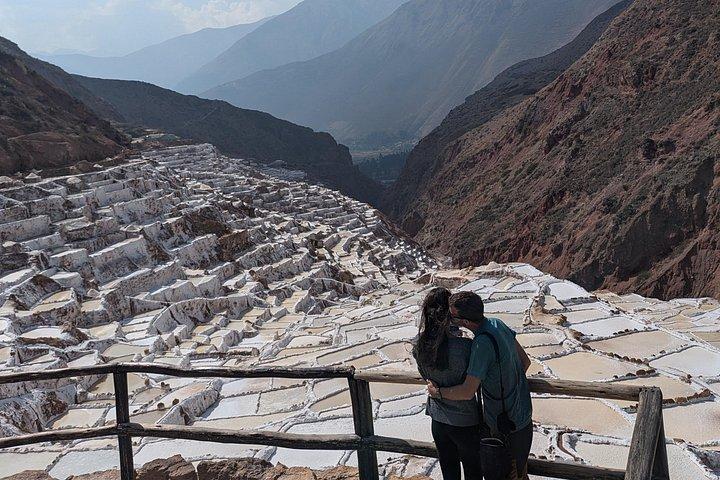 クスコからチンチェロ、モライ、塩の鉱山を経由してオヤンタイタンボへ送迎