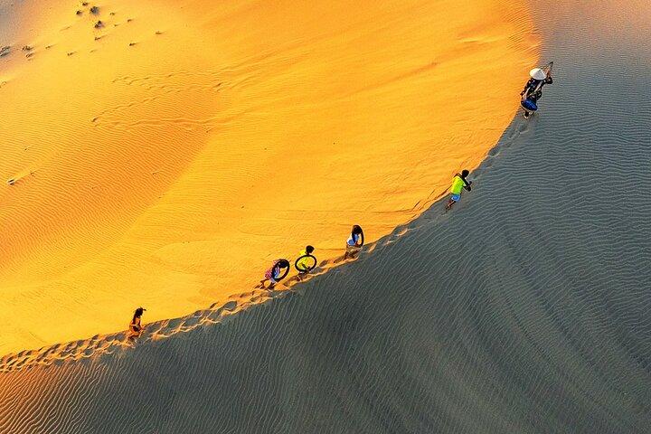 Descubra as deslumbrantes dunas de areia de Mui Ne ao pôr do sol de Ho Chi Minh