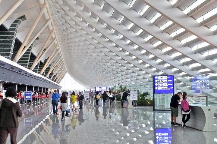 台湾TST: 台北/桃園空港送迎または送迎