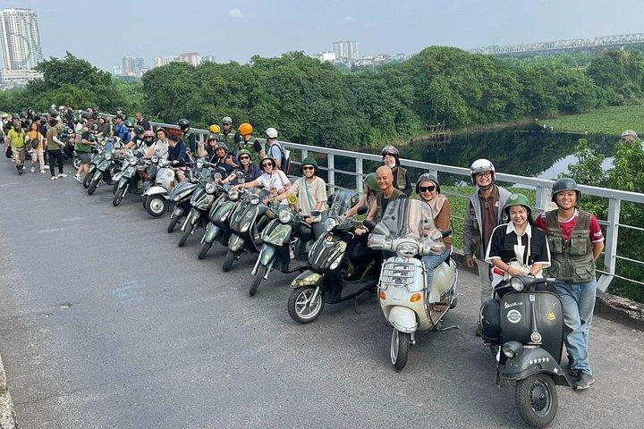 ジープ、ベスパ、バイクでのハノイミシュラン星付きフードツアー