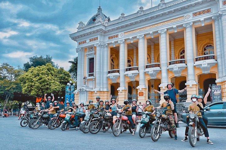 ジープ、ベスパ、バイクでのハノイミシュラン星付きフードツアー