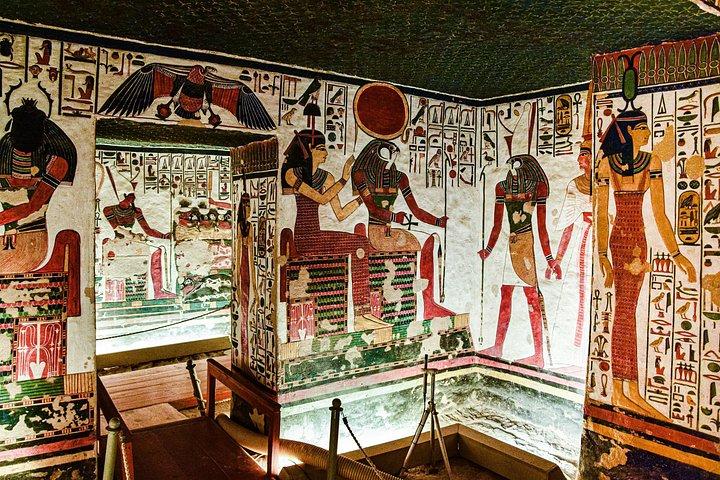 半日ツアー：王家の谷とハトシェプスト寺院＆メムノン