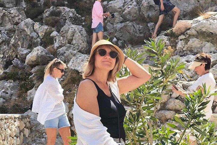 Fra Chania til Kourtaliotiko Gorge og Kalypso Beach Privat tur