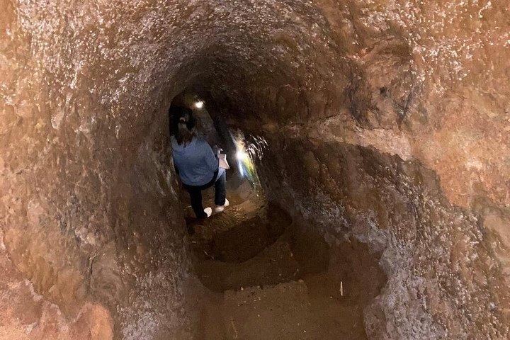 ダナンから非武装地帯までの専用車による往復