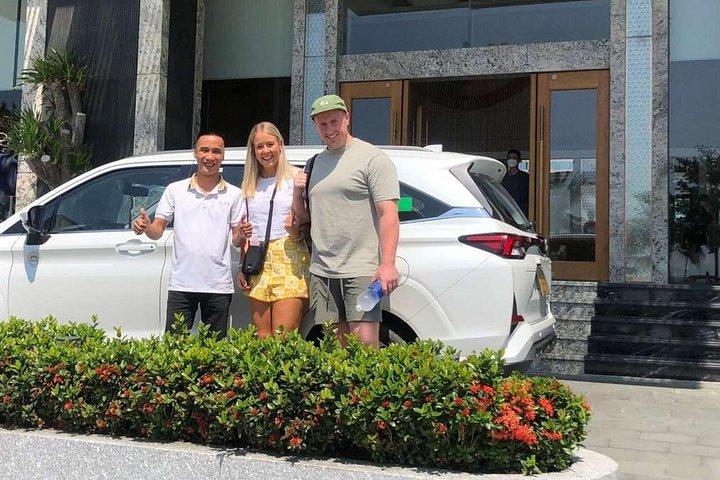 ダナンから非武装地帯までの専用車による往復