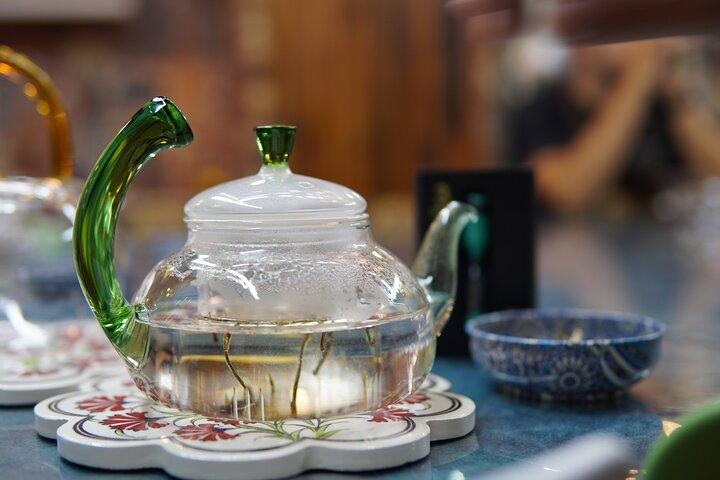Wereldthee en Turkse thee brouwen & proeven Workshop in Istanbul