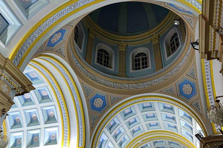 Pondicherry Historische en Spirituele Volledige Dag Begeleide Tour