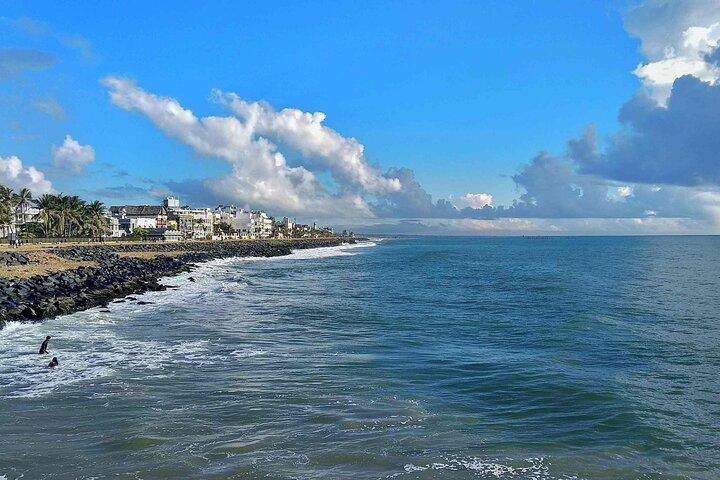 Pondicherry Historische en Spirituele Volledige Dag Begeleide Tour