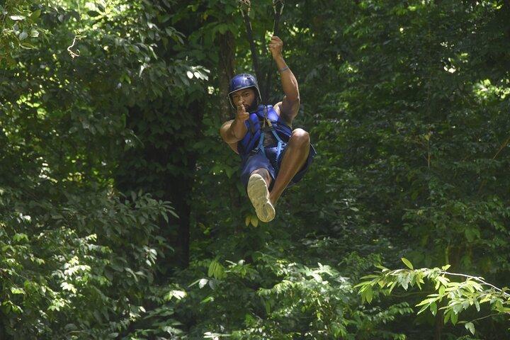 Tur til 7Waterfalls i Damajagua med Zip Line og frokost inkluderet