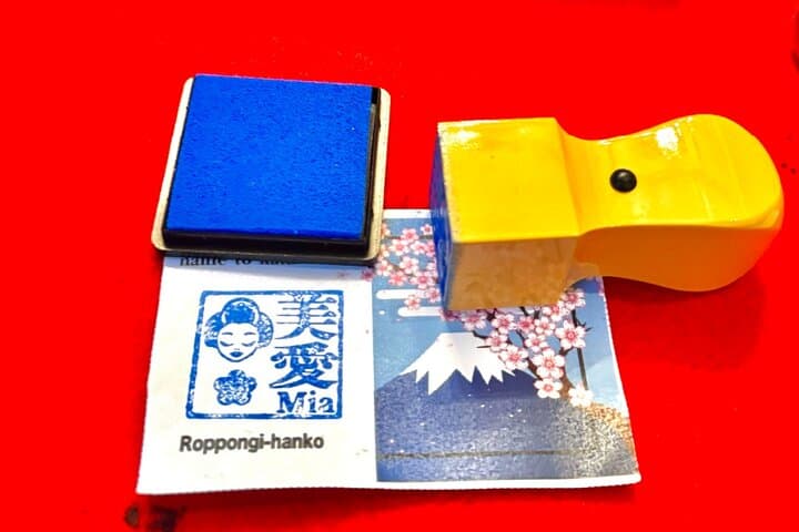 Tokyo Roppongi: Create Your Personalized Japanese Seal Stamp
