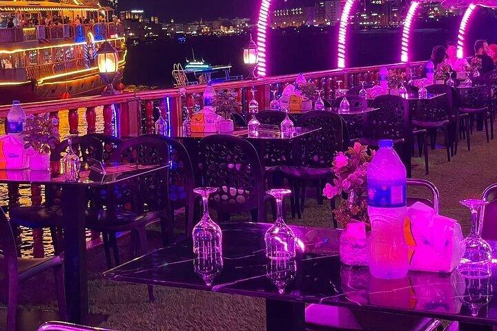 NYE 2026ドバイ・ダウ・クルーズ・ブルジュ・ハリファ花火ライブ・オン・ウォーター
