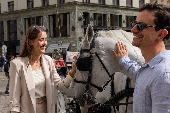 Wien hestevognstur med mousserende vin og mad