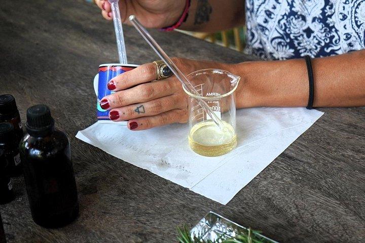Essence Alchemy Workshop create your own blend in Ubud