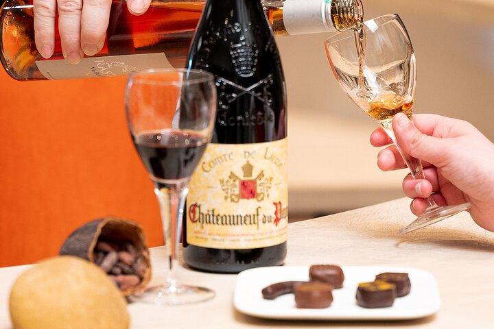 ユニークな料理とワインの試飲で教皇の街アヴィニョンを発見