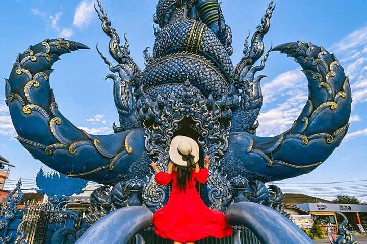 Chiang Mai to Chiang Rai Visit the White, Blue, and Red Temples