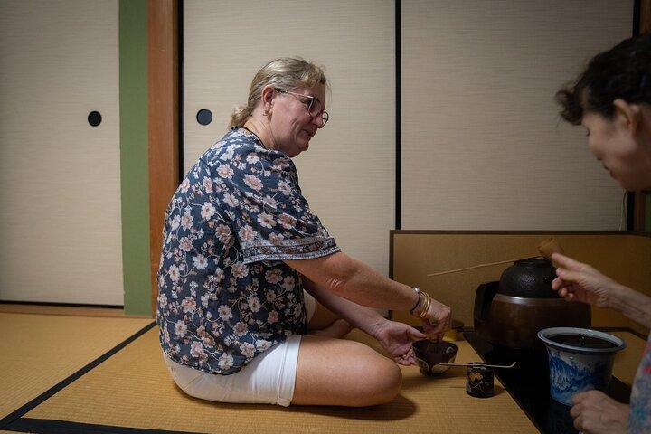 京都：小さな茶室で茶道体験