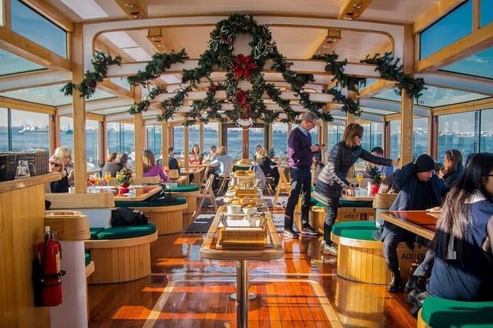 New York City Holiday Brunch Cruise on Classic Boat