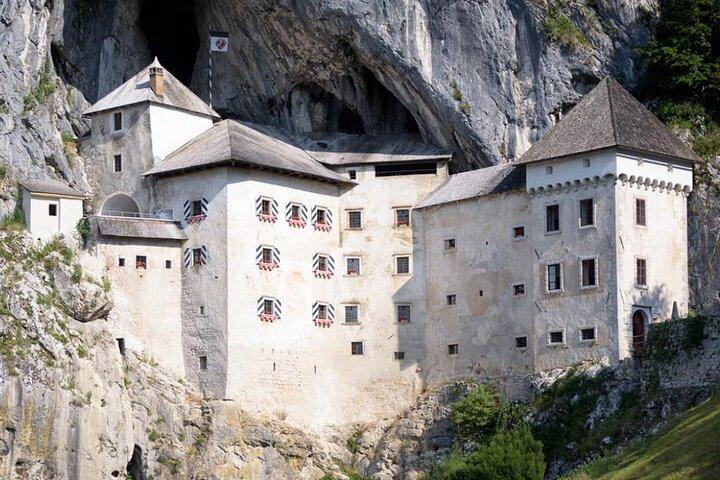 De Koper cruzeiro ou Trieste para Postojna Caves ida e volta viagem.