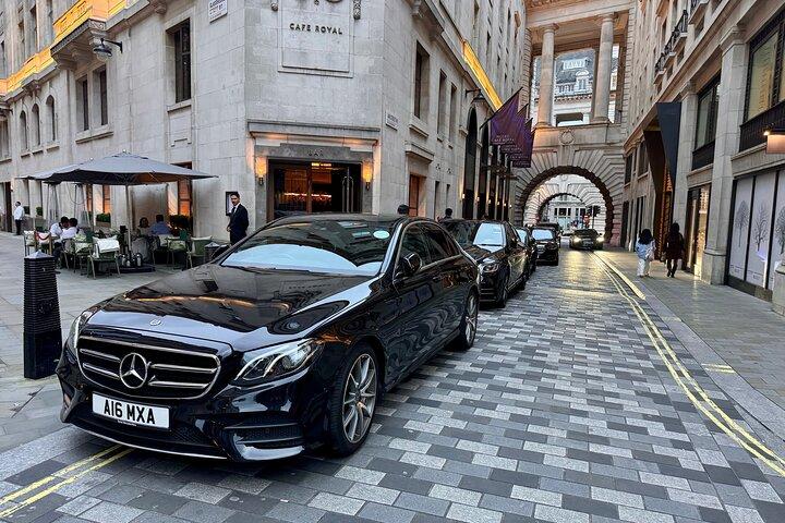 サウサンプトン・クルーズ・ポート発着のロンドンのホテルへのプライベート送迎