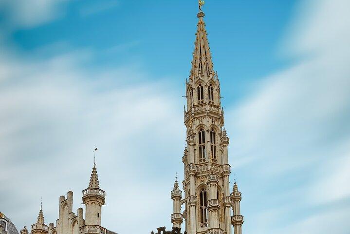 Legenden des Brüssel-Königlichen Viertels, Grand Place & gotische Kathedrale