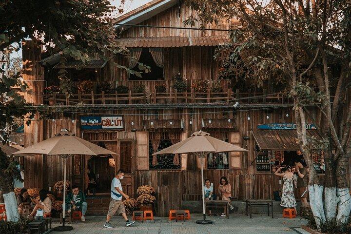 [Gratis E-sim] Old School Vietnam Cafe Trip in Da Nang