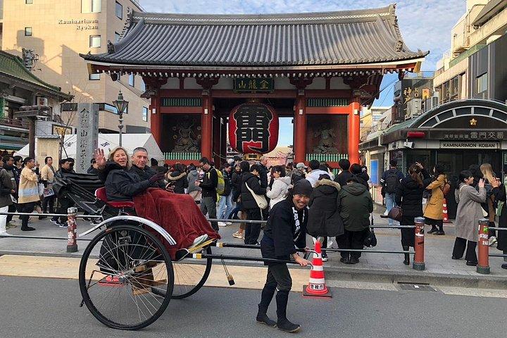 人力車で浅草のグルメを満喫