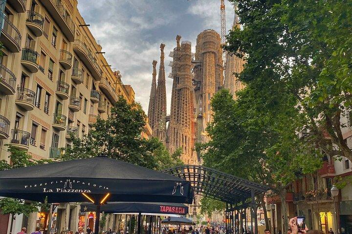 Private Führung und Eintritt durch die Sagrada Família in Barcelona