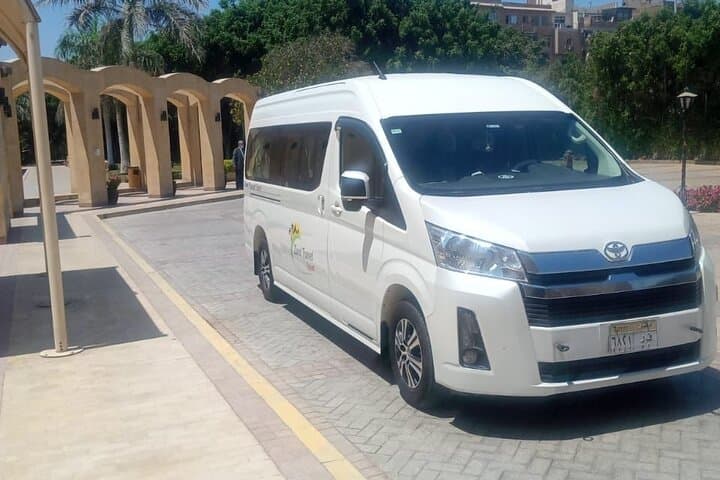 Private Cairo Airport Transfer to Cairo and Giza Hotels