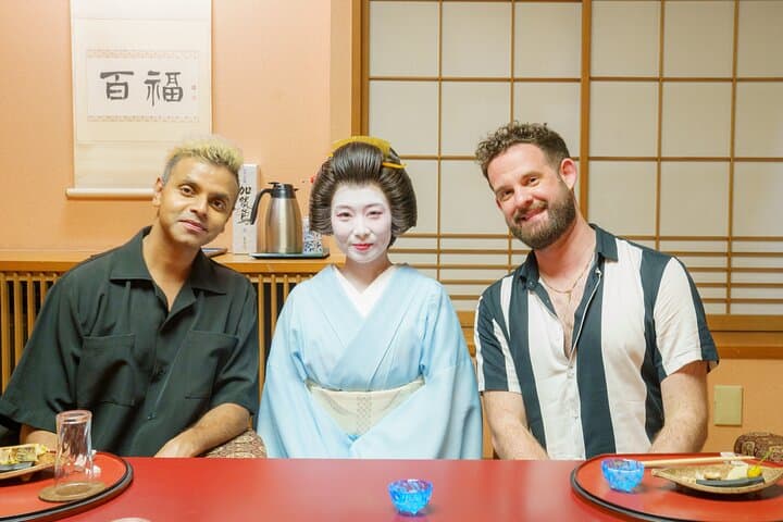 Tokyo: Private dinner with Geisha at a Member's only Ryotei
