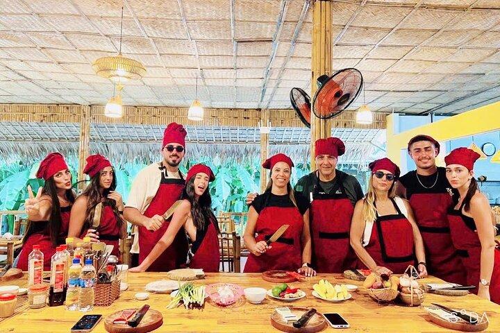 Cours de cuisine à Hoi An : marché local, bateau-panier, pêche et cuisine