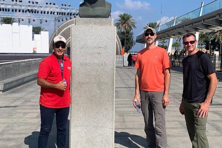 カイロからアレクサンドリアへ：カタコンベとシタデルへの日帰り旅行（ランチ付き）