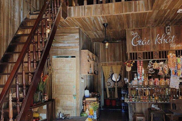 [Gratis E-sim] Old School Vietnam Cafe Trip in Da Nang