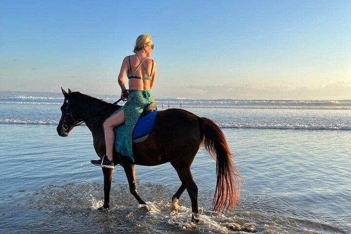 Seminyak Bali Horse Back Esperienza privata di equitazione