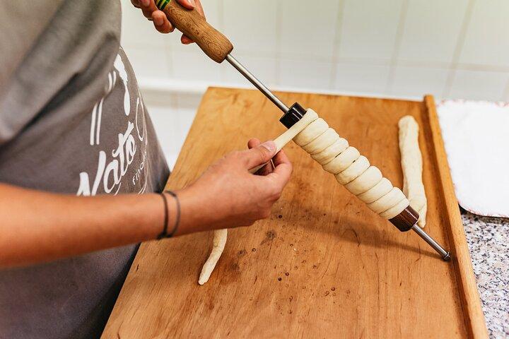 Chimney Cake Workshop Budapest Downtown - Kürtőskalács Class