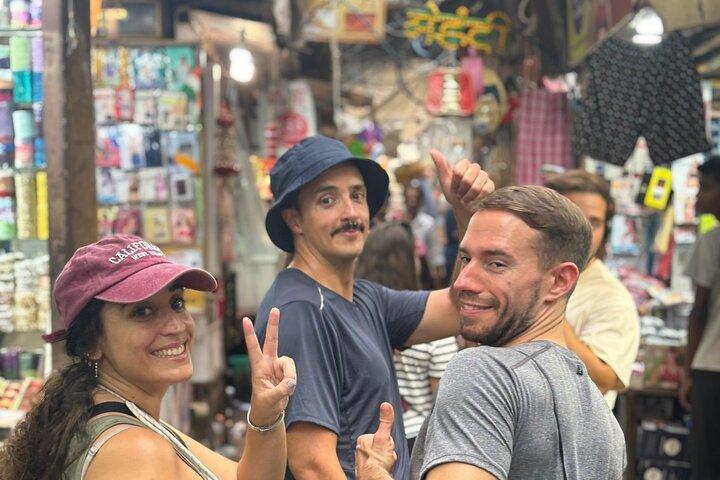 Lokal Delhi Food Tour med Tour Guide - gå og smag street food