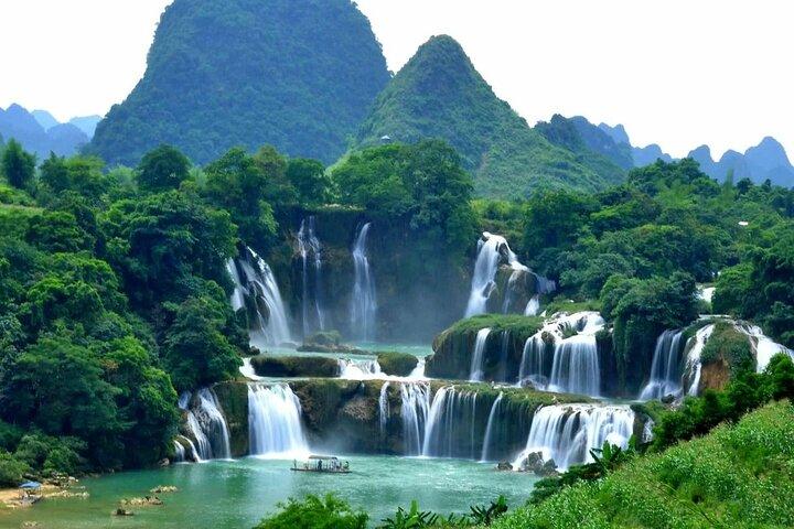 Ha Giang Loop to Ban Gioc Waterfall Expedition 4Day