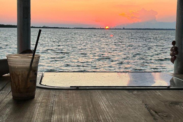 Hoteller i nærheden af Tikis- Sunset Cruise 1.5hr