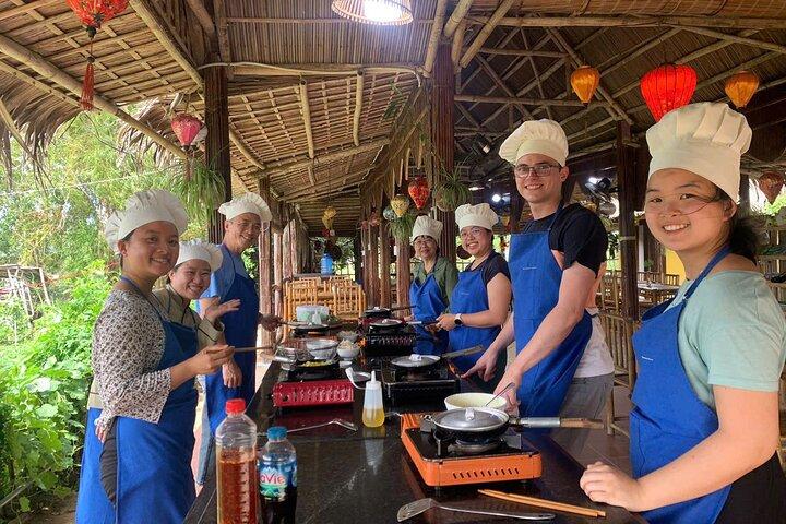 Cam Thanh Coconut Basket Båt och matlagningskurs Hoi An Day Tour