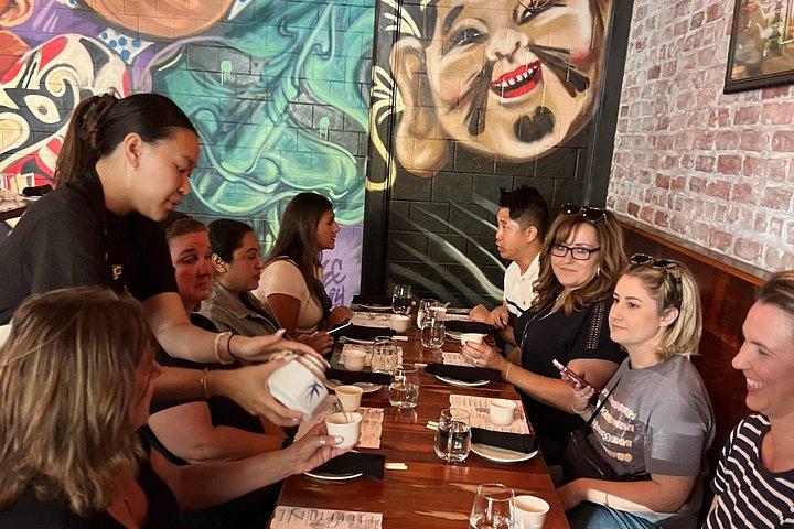 Knödel nach Dim Sum : Essen und Geschichte Tour durch Bostons Chinatown