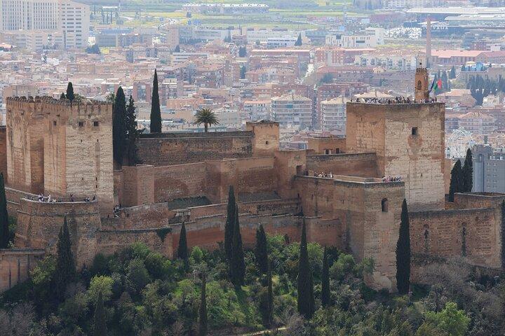 Entradas Alhambra Tour incluidas