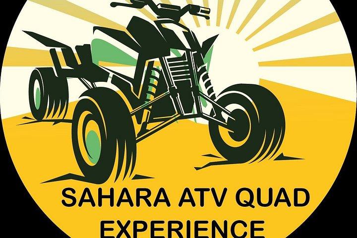 メルズーガ砂漠のサハラ ATV クワッド & バギー & サンドボード