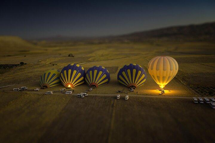 Heißluftballonfahrt in Kappadokien in Göreme