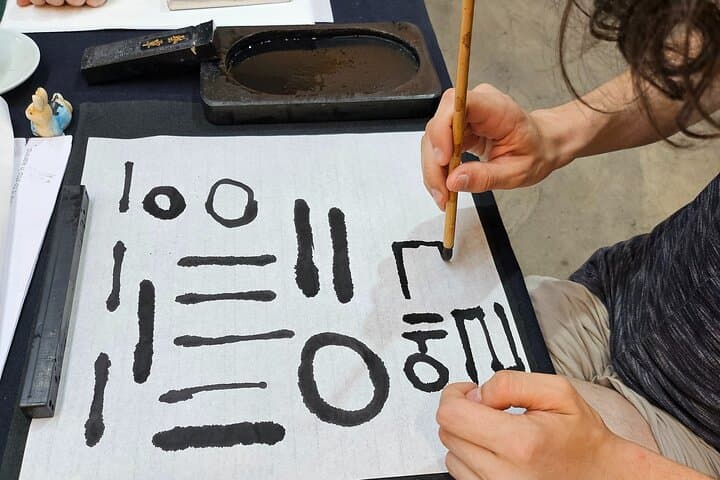 Write a Meaningful Korean Calligraphy Scroll in Insadong