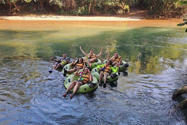 Thrill & Chill: Cave Tubing Tour da Cidade do Belize