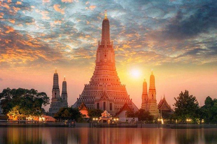ワット・ポー、ワット・アルン、ワット・ラカンと3つの寺院川クルーズ